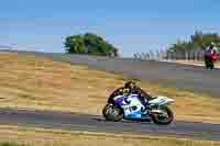 donington-no-limits-trackday;donington-park-photographs;donington-trackday-photographs;no-limits-trackdays;peter-wileman-photography;trackday-digital-images;trackday-photos